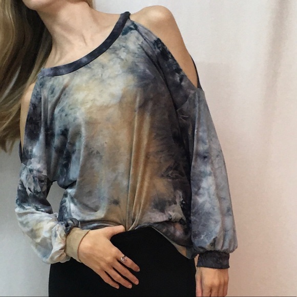 Bubble Sleeve Tie Dye Cold Shoulder Top - Picture 6 of 9